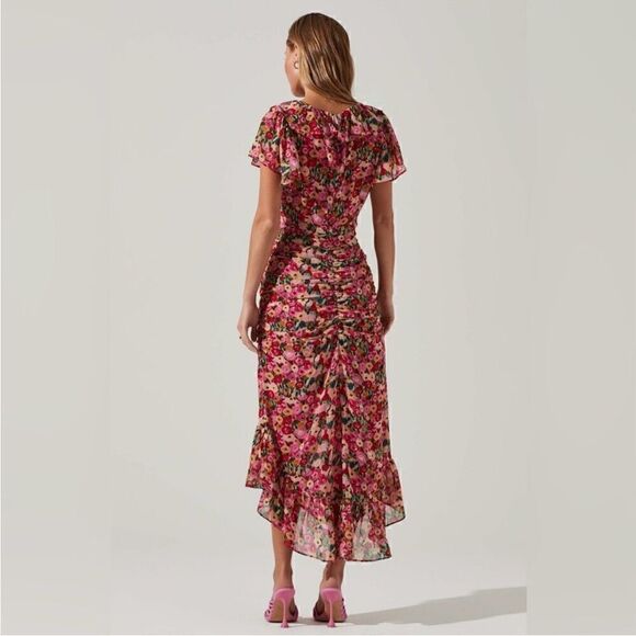 Astr the Label Vilma Floral Ruched Ruffle Detail Asymmetrical Hem Midi Dress - Picture 4 of 16